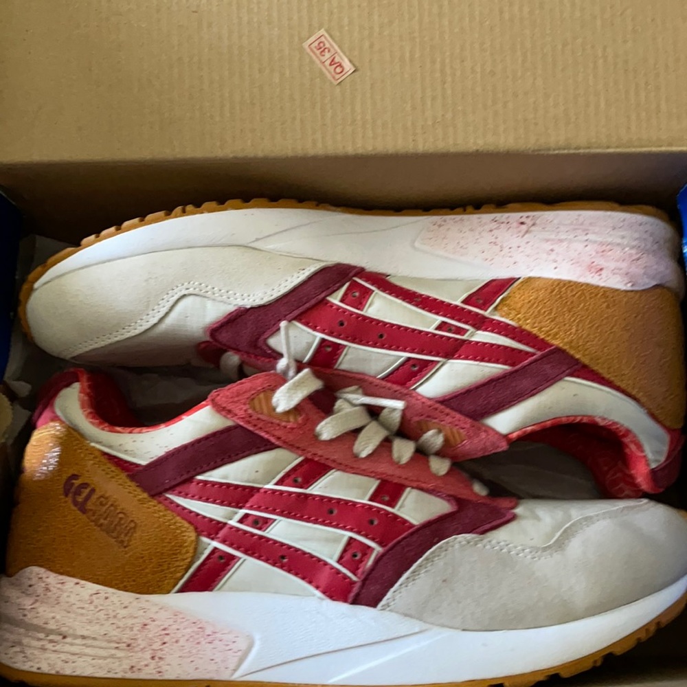 Men’s Asics